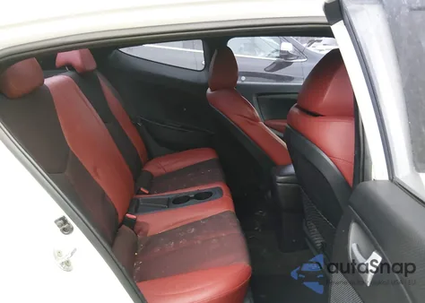 2016 Hyundai Veloster Turbo R-Spec z USA, uszkodzony, nr VIN KMHTC6AE6GU275274